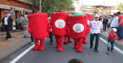 İsot Festivali İsot Kahvaltısı ve Kortej Yürüyüşüyle Devam Etti