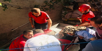 İsot Makinesini Temizlerken Elini Kaptırdı