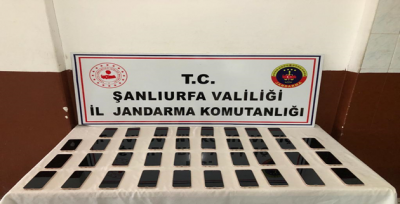 Jandarma'dan Kaçak Cep Telefonu Operasyonu