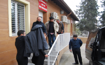 Japon gazetecinin cenazesini eşi ve konsolosluk teslim aldı