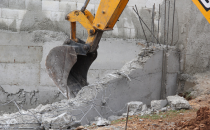 Kaçak inşaatlar yıkılıyor