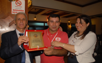 Kansere gülümse derneğinden ödül