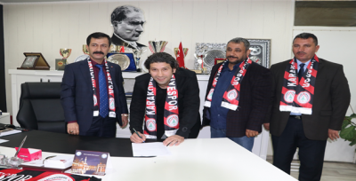 Karaköprü Belediyespor'da Yozgatlı İmzayı Attı