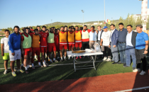 Karaköprü Belediyespor'a Taraftardan Moral Ziyareti