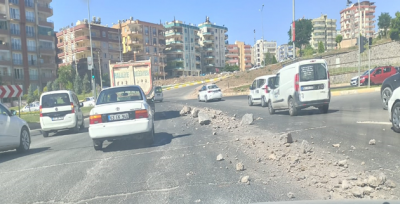  Karaköprü çevre yolunda tehlikeli anlar