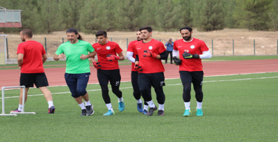 Karaköprü Galibiyet İçin İzmir'e Gidiyor