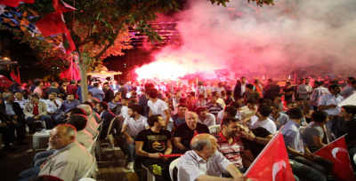 Karaköprü'de Coşkulu Seçim Bürosu Açılışı 