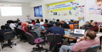 Karaköprü'de Öğretmenlere Kodlama Eğitimi