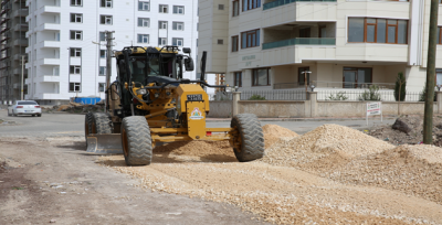 Karaköprü'ye Bir Yılda 60 Kilometre Yeni Yol Kazandırıldı