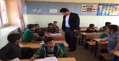 Kaymakam Çelik Okullarda İncelemelerde Bulundu.