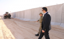 Kaymakam Yosunkaya, Sınırda beton duvar çalışmasını inceledi
