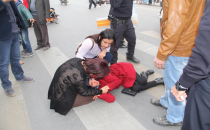 Kazada Genç kızın ayağı kırıldı