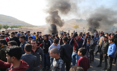 Kazaya Tepki Gösterip Yolu Kapattılar!