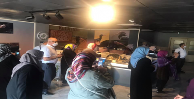 Kelaynaklar turistlerin ilgi odağı oldu