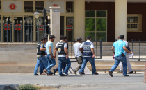 Kendilerini savcı tanıtıp 400 bin TL dolandırıcılık yaptılar