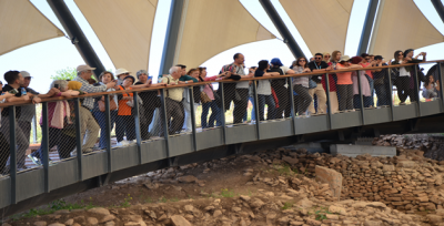 Kentte Yaşanan Yoğunluk, Turizmci Ve Esnafın Yüzünü Güldürdü