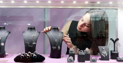 Kimyasala yakın takip