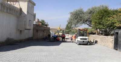 Kırkpınar'da Köy İçi Yollara Kilitli Parke Döşeniyor