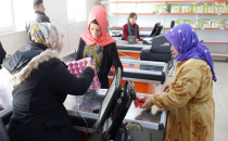 Çadırkentte alışveriş heyecanı başladı