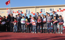 Konteynir kentte buruk karne sevinci