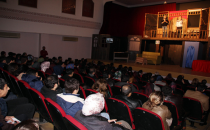 Kral İçin Urfa'da Tiyatro İptal Edildi