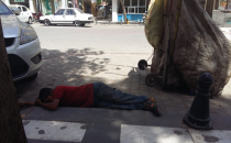 Küçük Bedeni Dayanamadı