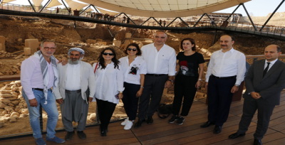 Kültür Ve Turizm Bakanı Dünyanın İlk Tapınağında