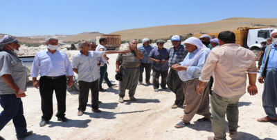 Mahalleli yol için ayaklandı!