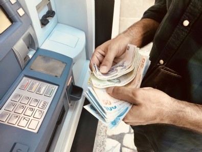 Memur ve emekli maaş zam oranları belli oldu! 