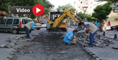 Merkez Ve Kırsalda Parke Döşemesi Sürüyor