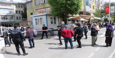 Mevsimlik işçilerin izin kuyruğu