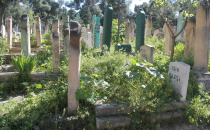 Mezarlıklar temizlendi