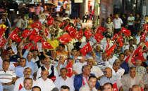 Milletimiz Canları Pahasına Demokrasi Savaşı Verdi