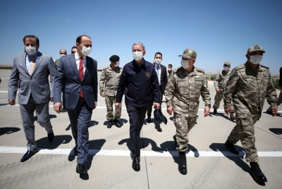 Milli Savunma Bakanı Akar Şanlıurfa'da