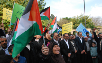 Namaz sonrası İsrail protesto edildi