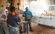 Oduncu esnafı satıştan memnun