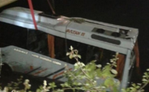 Öğrencileri Taşıyan Araç Kanala Uçtu, 14 Öğrenci Öldü