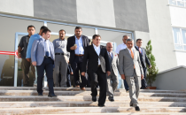 Okul iş bulmada yardımcı olacak