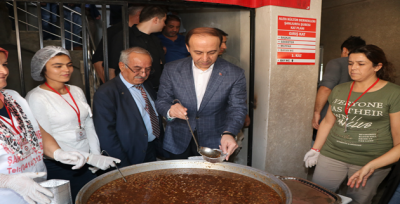 Vali Erin, Alevi Kültür Dernekleri Aşure Etkinliğine Katıldı