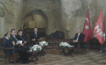 On binler Ekrana Kilitlendi!