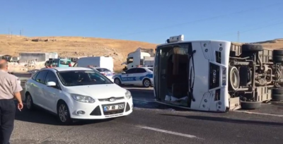 Organize Sanayi yolunda feci kaza: 14 yaralı