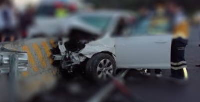 Otomobil Sulama Kanalına Devrildi: 2 Ölü, 1 Yaralı