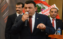 Özyavuz," Taşın altına elimizi değil, gövdemizi koymaya hazırız."