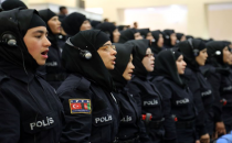Polislere de başörtüsü serbestliği getirildi