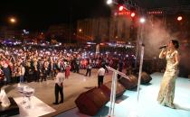 Rabia Meydanında Zara Konseri