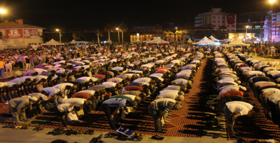 Rabia meydanından 15 Temmuz Milli İradenin Yükselişi sergisi'  açıldı