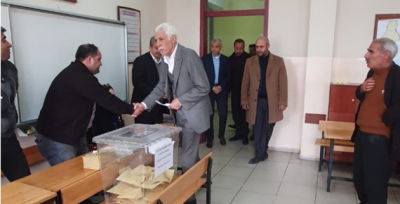 Sabahattin Cevheri Oy Kullanma İşlemini Gerçekleştirdi