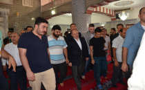 Sağlık Bakanı Dergah Camisinde Namaz Kıldı