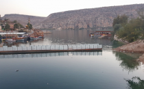 Sakin ilçeye yüzer köprü