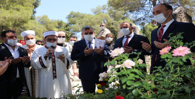 Şanlıurfa'da 15 Temmuz şehidi mezarı başında anıldı